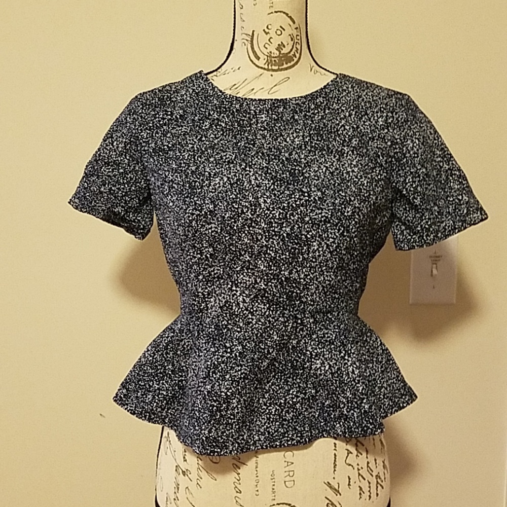 👚 GAP 👚 NAVY BLUE CROP TOP